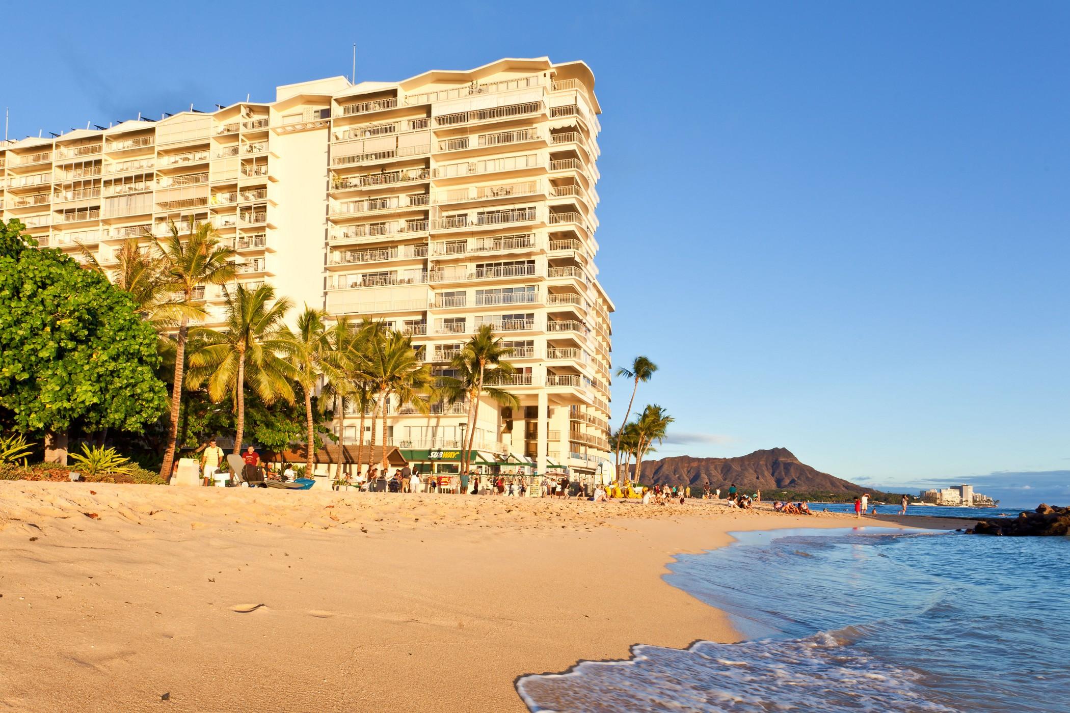 Castle Waikiki Shores Honolulu Exterior photo